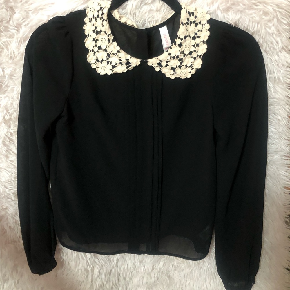 Xhilaration- Black Dress Top crochet collar